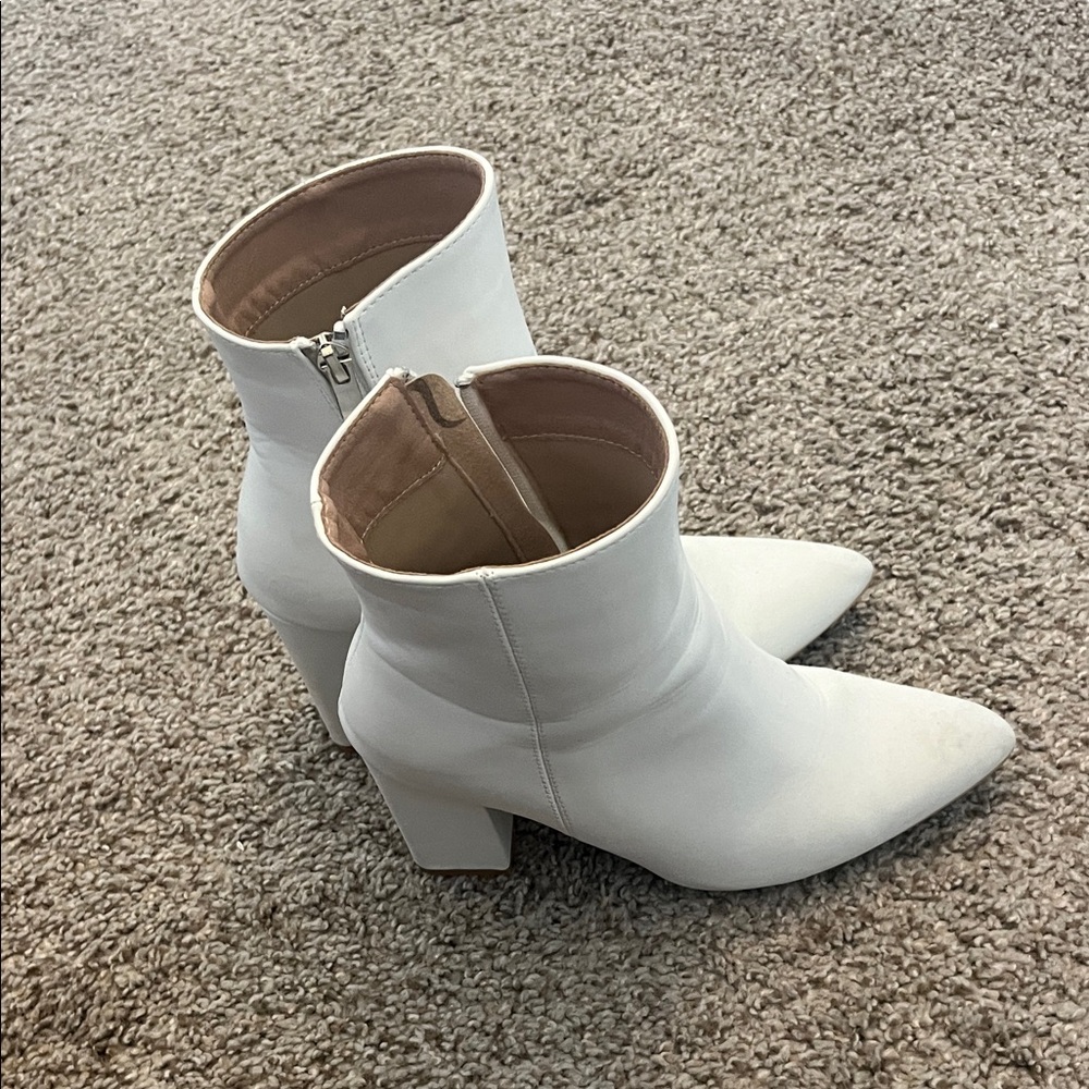 Elegant White Ankle Boots